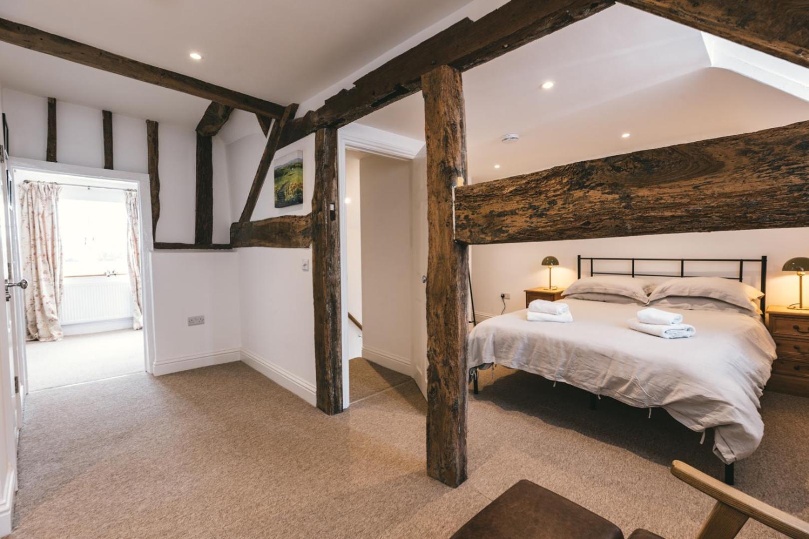 Ludlow Town Centre Apartments エクステリア 写真