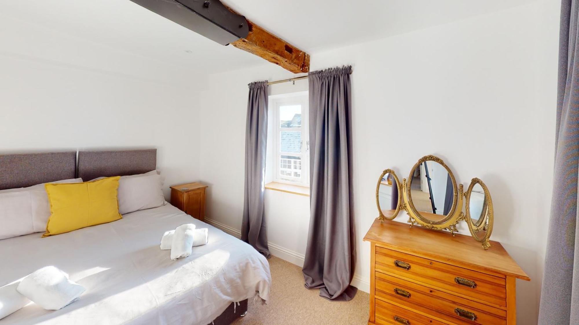 Ludlow Town Centre Apartments エクステリア 写真